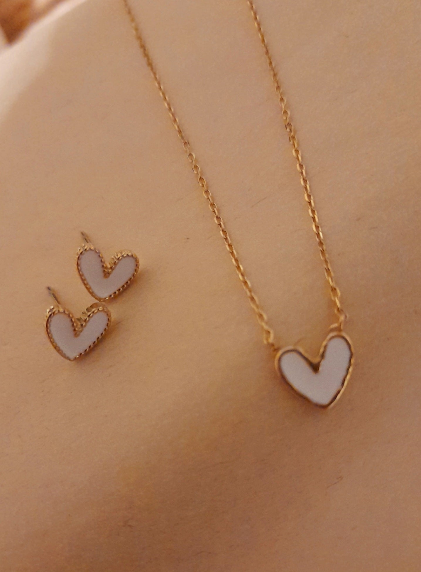 Collier Carys